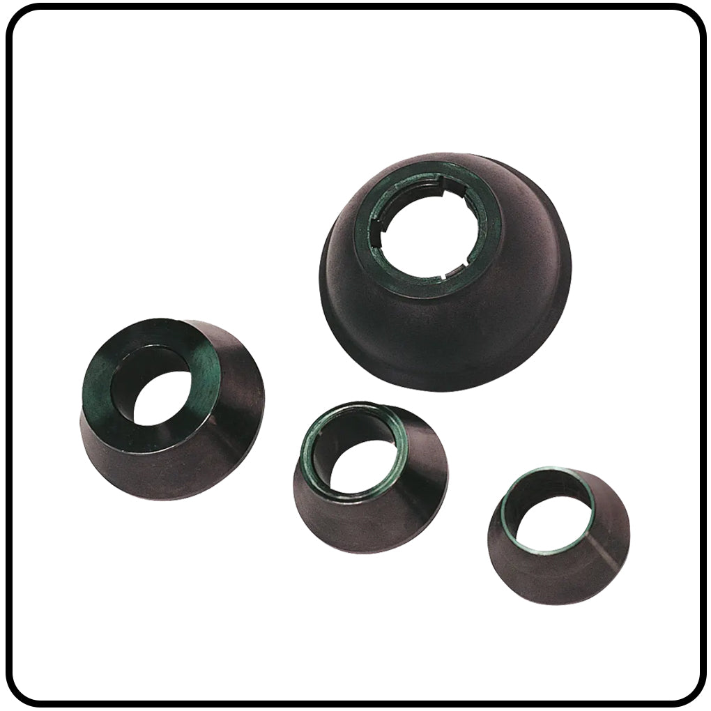 GAR111 3 Cone Set with Cup (Set)