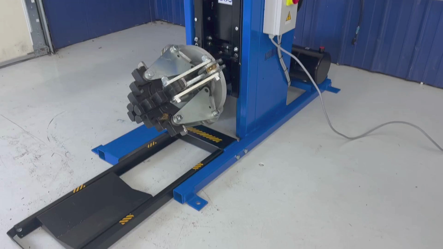 GTL4.140RC OptiView HD Commercial Wheel Balancer